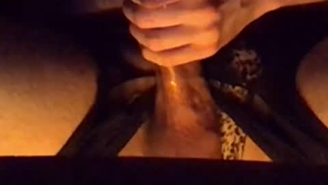 daddypervbuttprincess online show from August 3, 10:28 pm