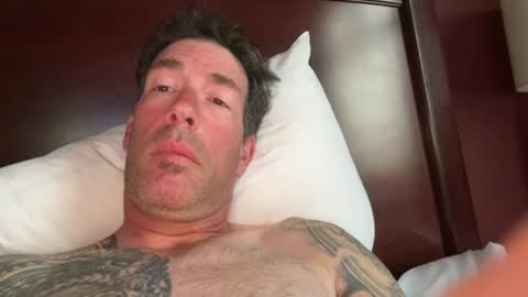 daddyshornyy online show from August 23, 1:40 pm