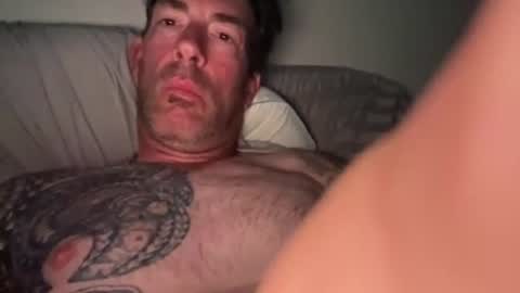 daddyshornyy online show from August 26, 11:39 am