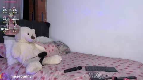 Sophie online show from June 5, 2:27 am