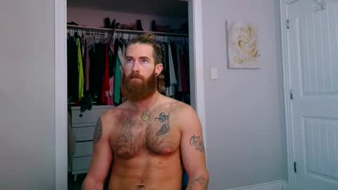 daddyunlocked1 online show from April 24, 1:37 pm