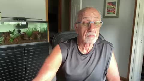 daddyweis online show from August 1, 4:13 pm