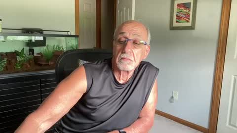daddyweis online show from August 1, 5:19 pm