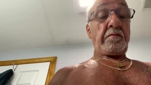 daddyweis online show from August 7, 9:26 pm