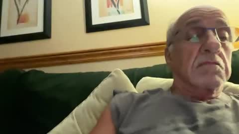 daddyweis online show from August 11, 1:29 am