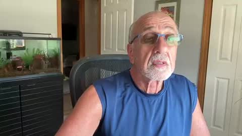 daddyweis online show from August 14, 3:59 pm