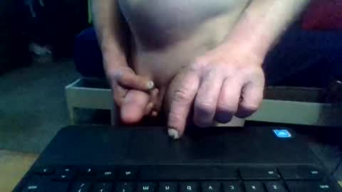 daddywhite88 online show from April 7, 3:22 am