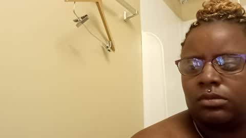 DadeesQTPie online show from August 14, 1:31 am