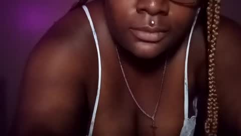 DadeesQTPie online show from August 14, 5:55 am