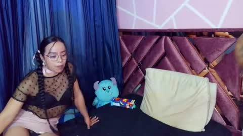 dafna lorens  online show from June 22, 2:34 am