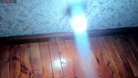 dafne_hillss online show from August 6, 6:29 pm