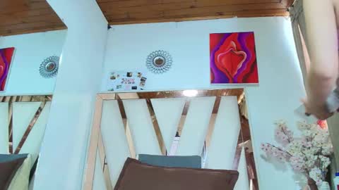 dafne_quenn online show from March 15, 1:27 pm