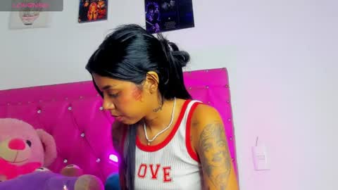 dahiangomezz online show from July 19, 2:13 am