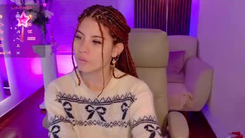 dahlia_grey online show from August 5, 11:52 am