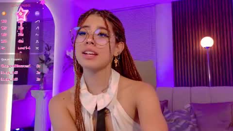 dahlia_grey online show from August 5, 2:04 pm