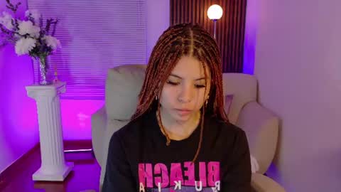 dahlia_grey online show from August 6, 11:53 am