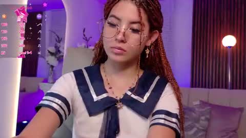 dahlia_grey online show from August 6, 4:17 pm