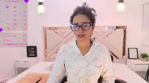 daianaa_tk online show from August 13, 10:29 am