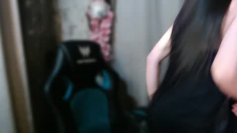 Kim online show from August 12, 3:03 pm