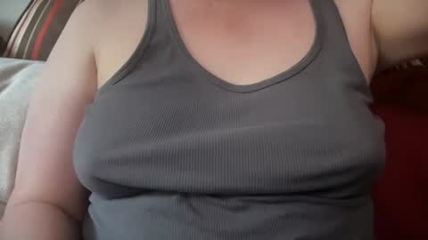 Mx Mommy Moo online show from July 19, 9:50 pm