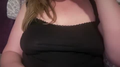 Mx Mommy Moo online show from August 13, 5:54 am