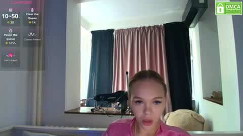 DaIsy Abby online show from August 8, 10:37 am