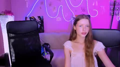 daisy online show from August 13, 9:01 am