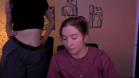 Little Di online show from July 12, 1:56 am