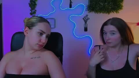 Little Di online show from July 18, 12:55 am