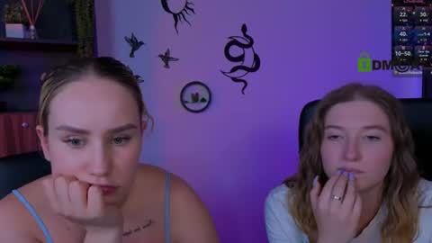 Little Di online show from July 25, 12:25 am