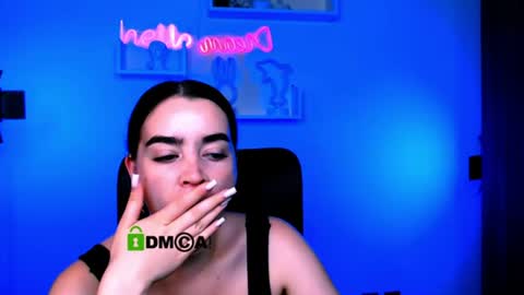 Little Di online show from July 31, 3:02 am