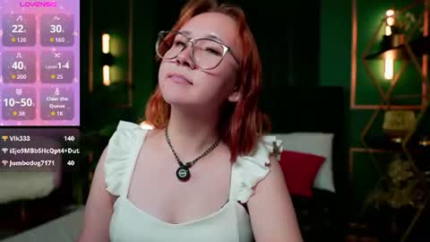 Daisy online show from August 12, 1:52 am