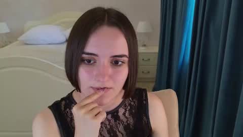 Daisy online show from August 11, 10:39 am