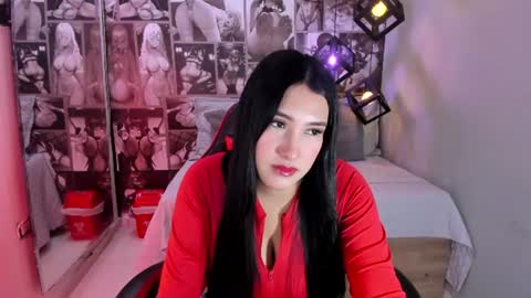 D A I S Y  online show from July 29, 1:29 pm
