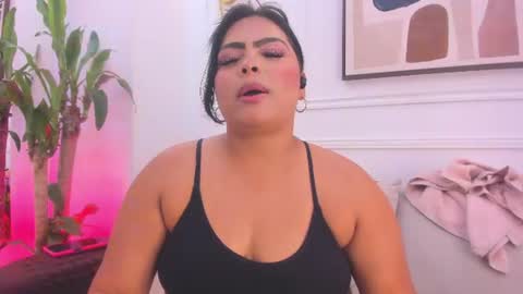 Daisy Price online show from August 13, 4:32 pm