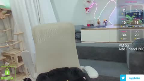 Daisy online show from July 14, 9:24 am