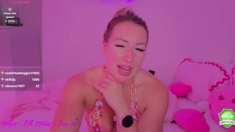 daisydeliciousxx online show from August 13, 7:06 pm