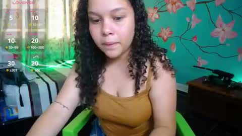 daisyyuna online show from August 10, 11:06 pm