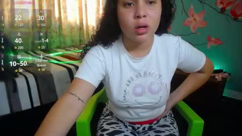 daisyyuna online show from August 11, 10:23 pm