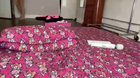 daisy love online show from September 3, 9:29 pm