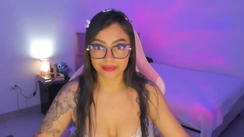 dakoota_luv online show from May 26, 1:45 pm