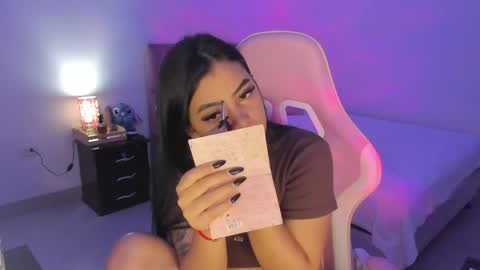 dakoota_luv online show from May 27, 12:40 pm