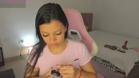 dakoota_luv online show from August 18, 12:22 pm