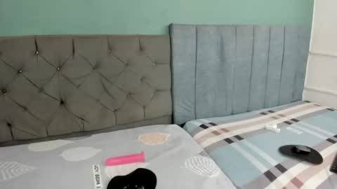dakota_20_ online show from August 10, 1:23 pm