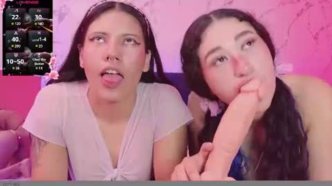 dakotaa_johnson online show from August 12, 10:12 pm