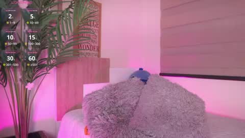 dakotaa online show from August 14, 10:35 pm