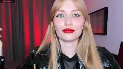 Dakota online show from July 25, 5:50 pm