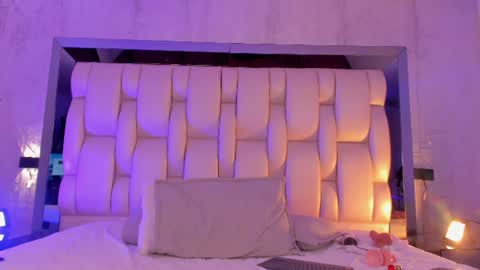  ana  online show from August 3, 12:39 am