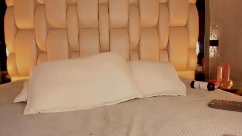  ana  online show from August 6, 10:31 pm
