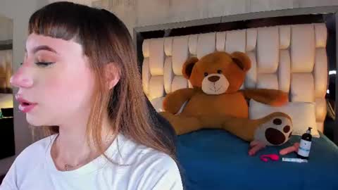  ana  online show from August 10, 9:38 pm